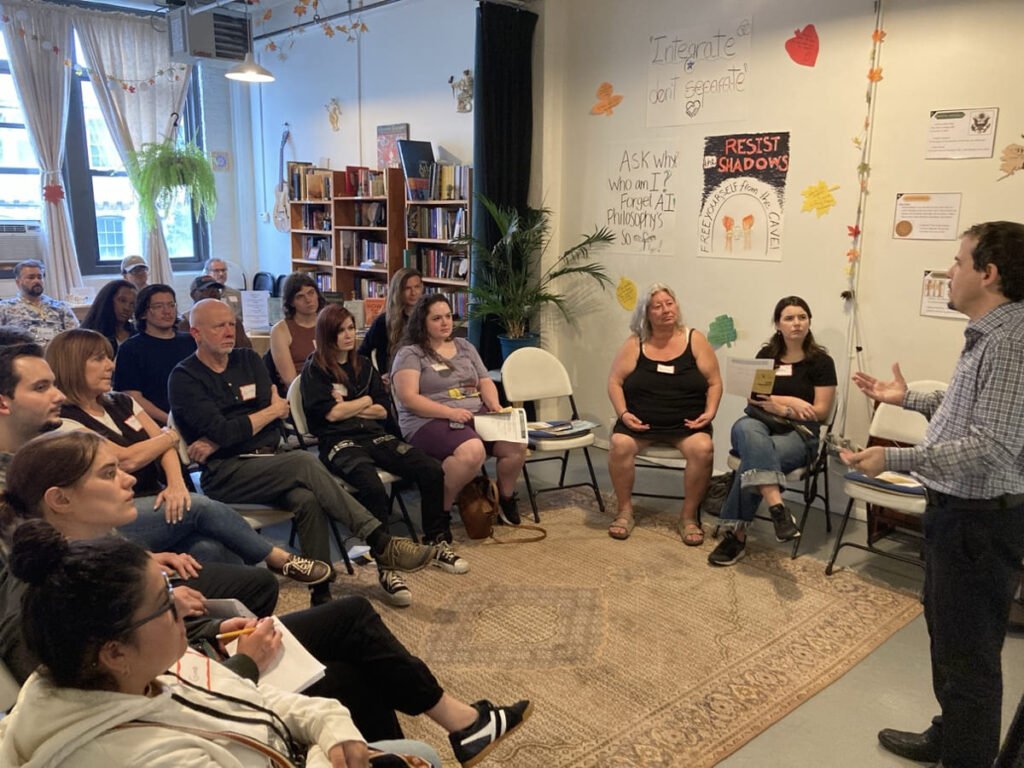 Philosophy for Living Class in Chicago (USA)